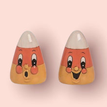 Load image into Gallery viewer, Candy Corn Salt & Pepper Shakers