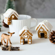 Load image into Gallery viewer, Mini Gingerbread House Cookie Cutter set
