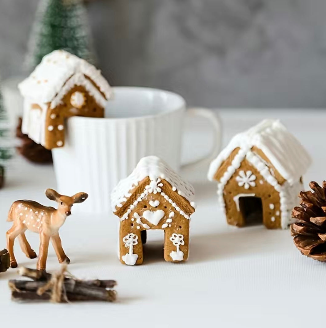 Mini Gingerbread House Cookie Cutter set
