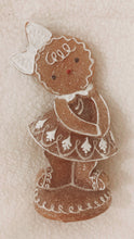 Load image into Gallery viewer, Sweet Gingerbread Boy &amp; Girl Pair
