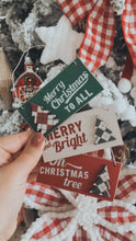 Load image into Gallery viewer, Retro Style Wooden Ornament Set/3
