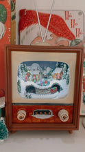 Load image into Gallery viewer, Retro Musical TV 14cm
