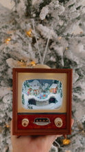 Load image into Gallery viewer, Retro Musical TV 14cm
