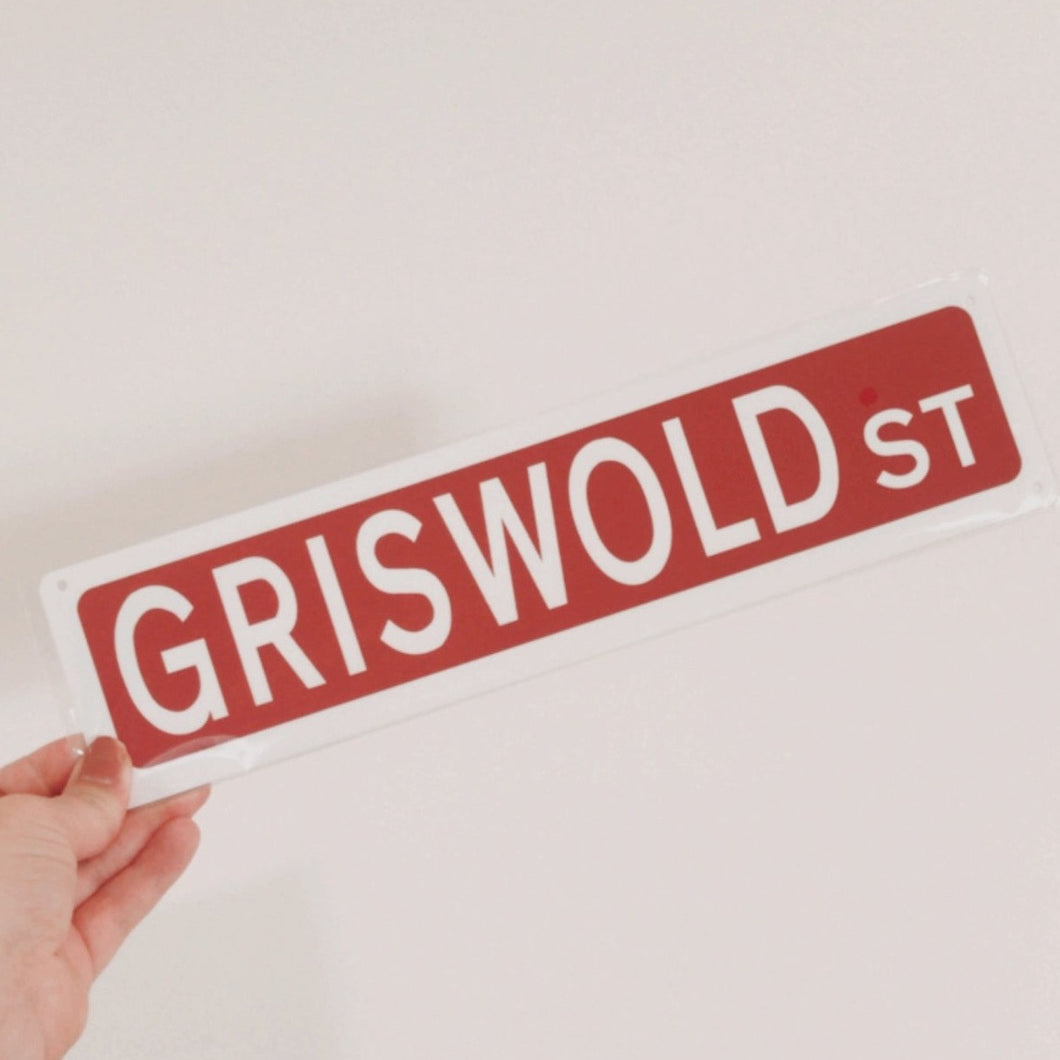 Griswold ST - Small Tin Sign